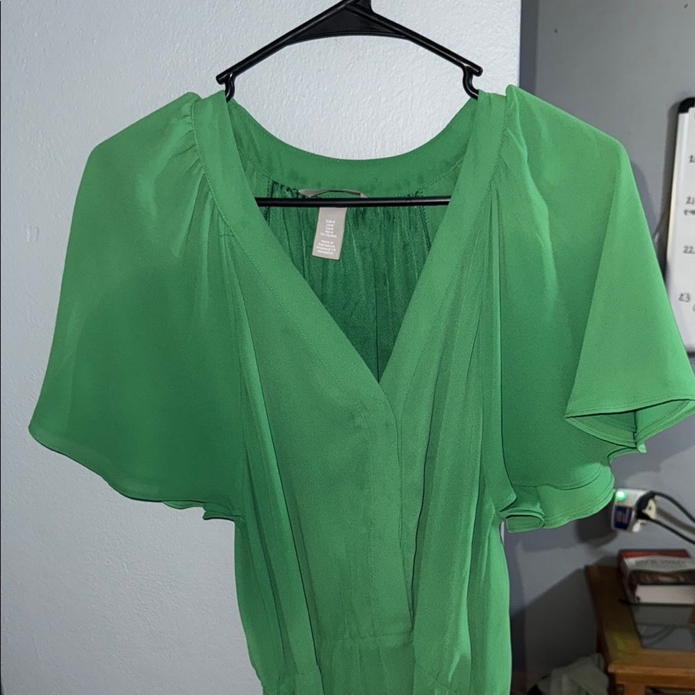 H&M Green Flutter Sleeve Dress